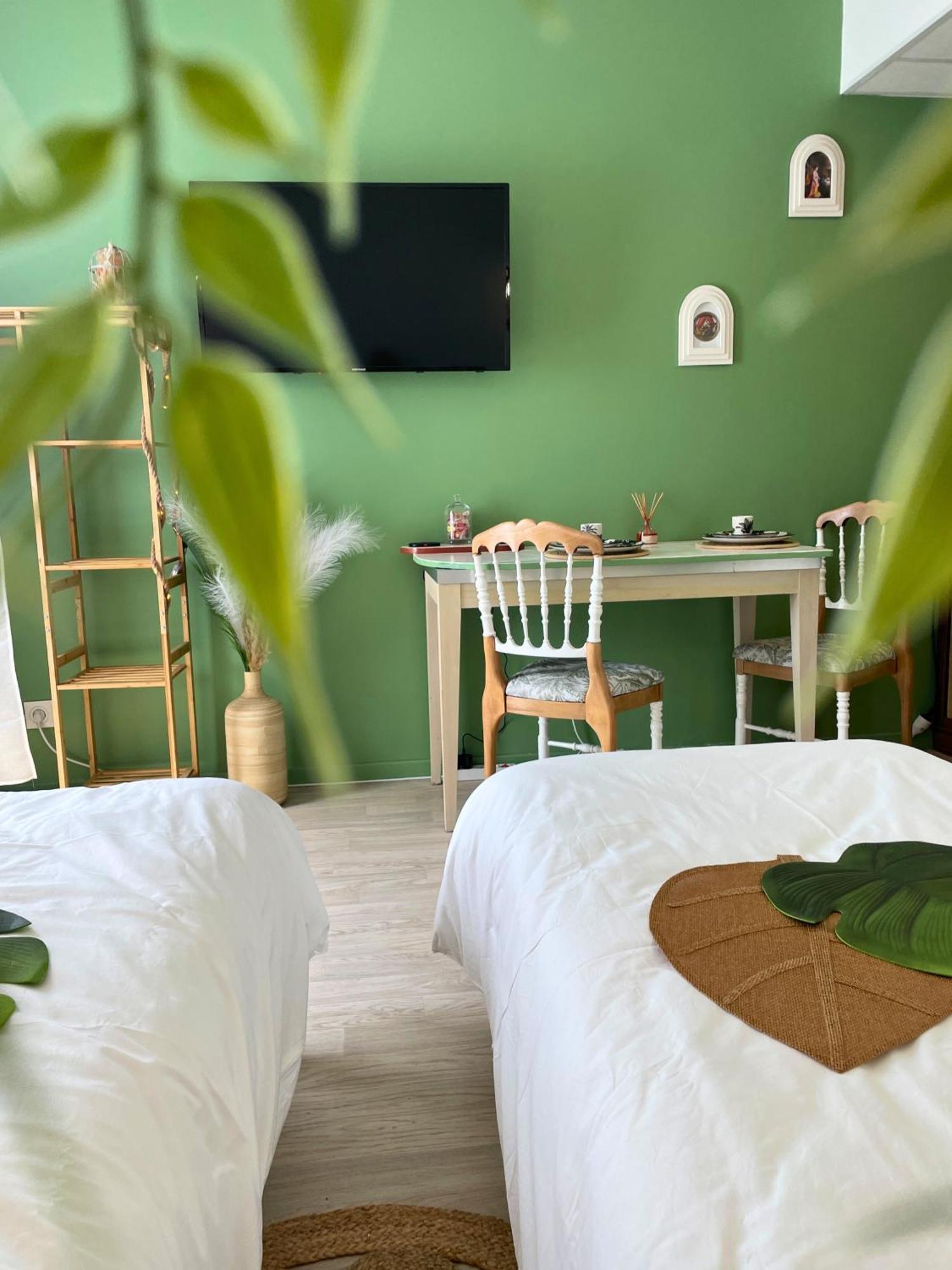 Boudoir - Clim-Wifi-Twin-Gare Apartment Lourdes Luaran gambar